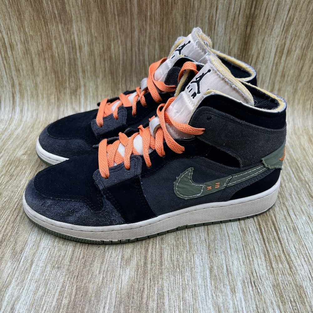 Nike Air Jordan 1 Mid SE Women's Size 7 Craft Anthracite Light Olive FD5847-003 - Picture 3 of 10